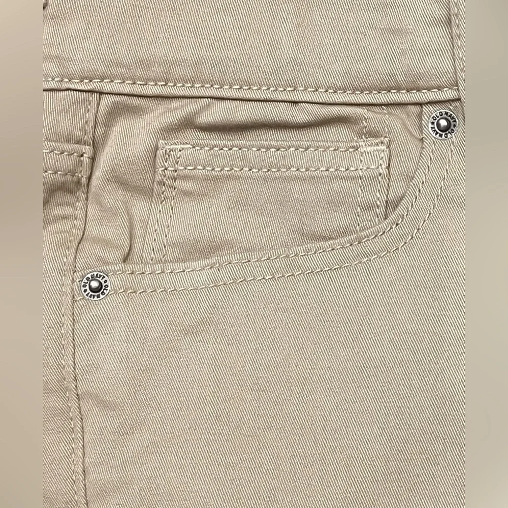 NWT Old Navy size‎ 16 360° Stretch Slim Built Jeans.